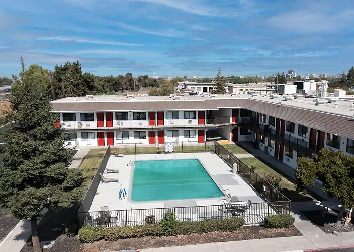 Econo Lodge Stockton Near I-5 Fairgrounds