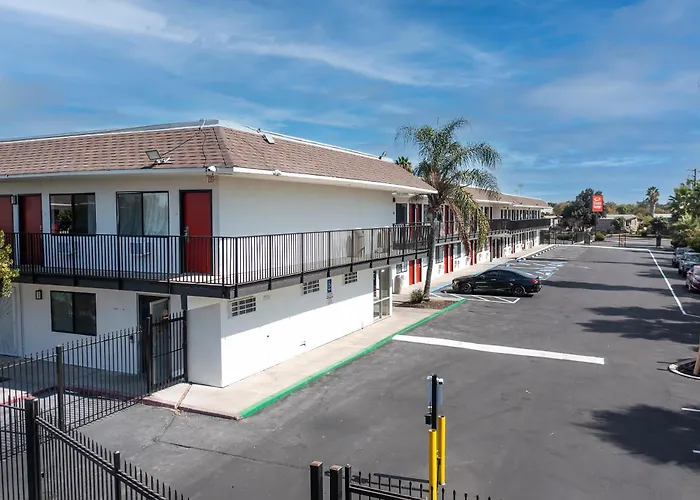 Econo Lodge Stockton Near I-5 Fairgrounds