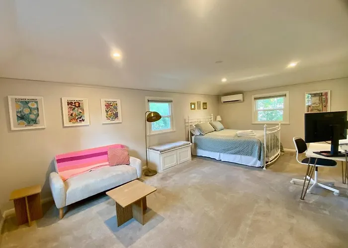 Charming And Spacious 3 Bedrooms And 2 Baths Home On Peaceful Street